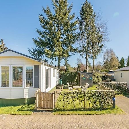 Villa 4-Pers. Chalet Met Eigen Parkeerplaats In Veluwe à Putten Extérieur photo