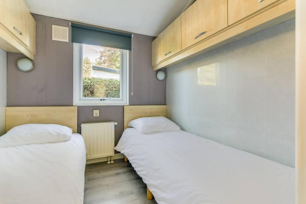 Villa 4-Pers. Chalet Met Eigen Parkeerplaats In Veluwe à Putten Extérieur photo